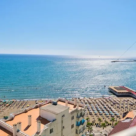Easy - Luxury Three Bedroom * Lezhe